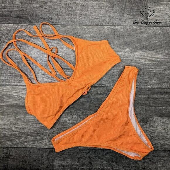 SweatyRocks Spaghetti Strap Criss Cross Back Bikini Swimsuit Size L - Picture 1 of 2